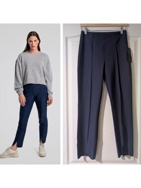 NWT epoque evolution | Jet Set Trousers In Navy Blue (Size 6)